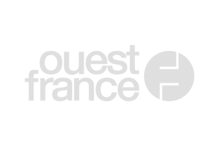 Logo Ouest-France gris sur fond noir